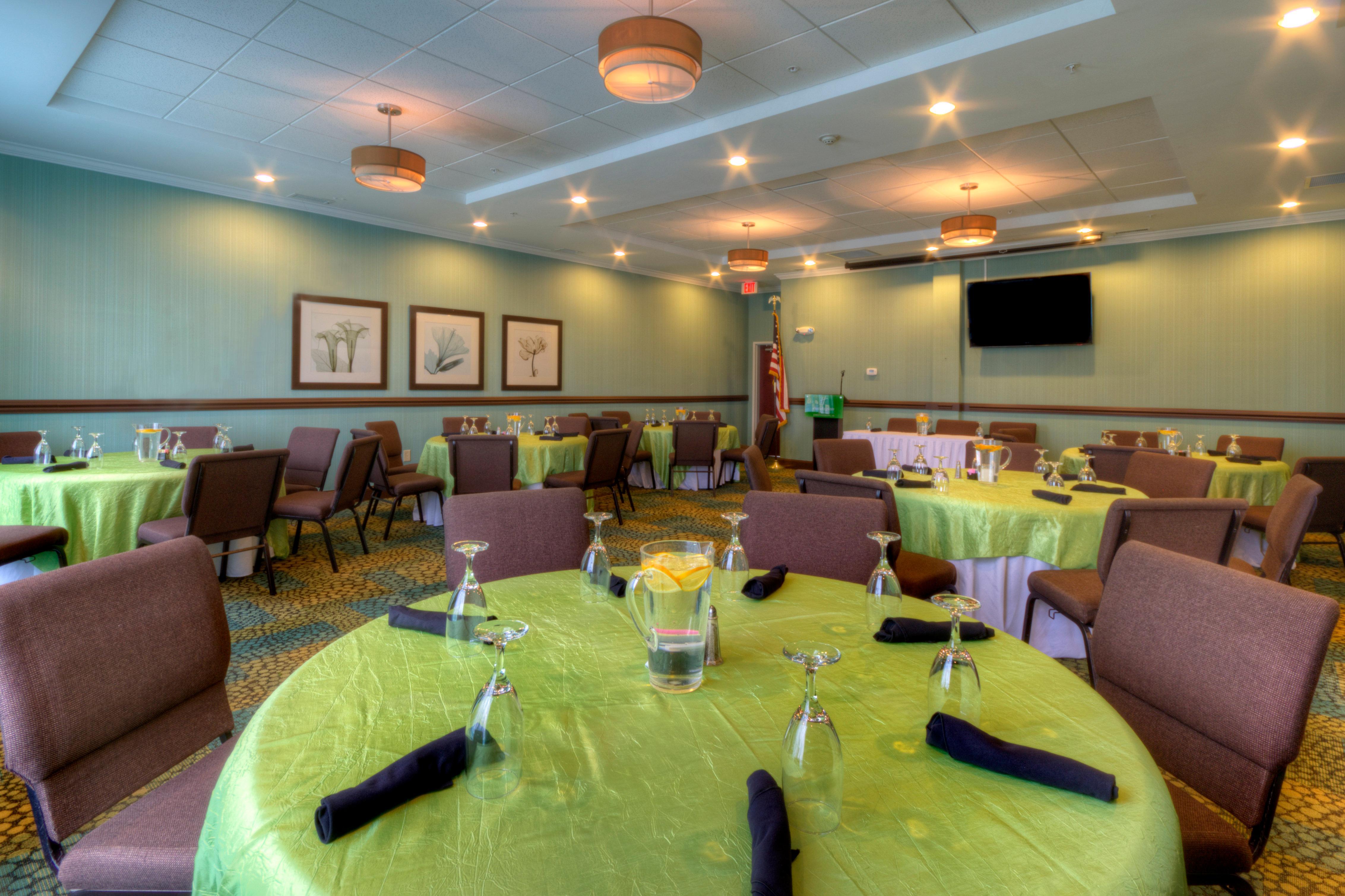 Holiday Inn Christiansburg Blacksburg By Ihg Ngoại thất bức ảnh