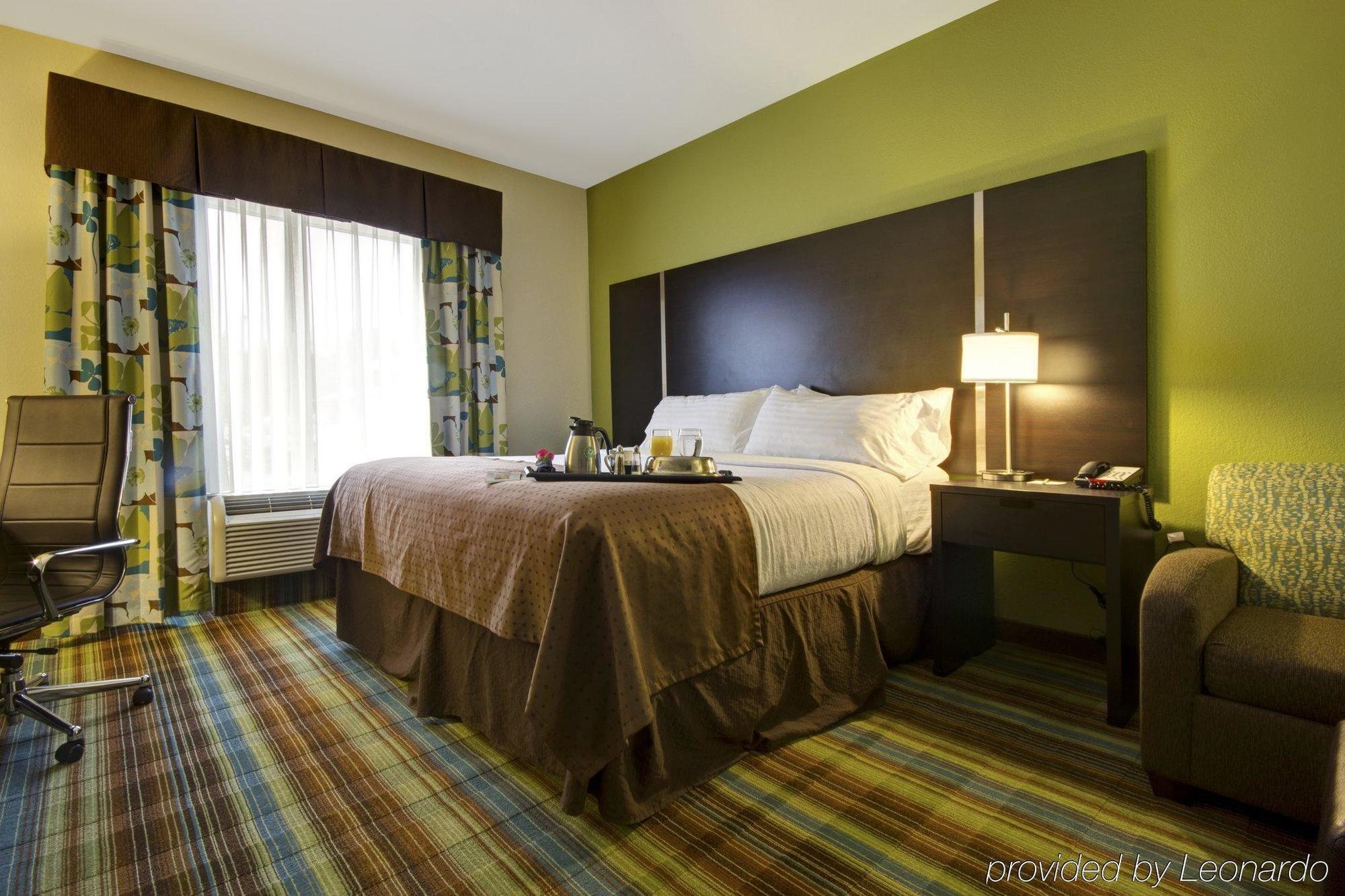 Holiday Inn Christiansburg Blacksburg By Ihg Ngoại thất bức ảnh