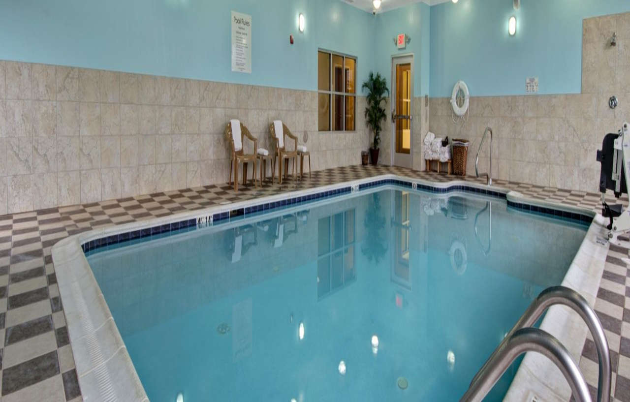 Holiday Inn Christiansburg Blacksburg By Ihg Ngoại thất bức ảnh